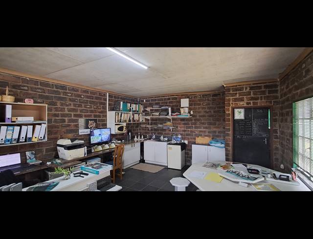 365M² MINI FACTORY FOR SALE IN RIVERSIDE